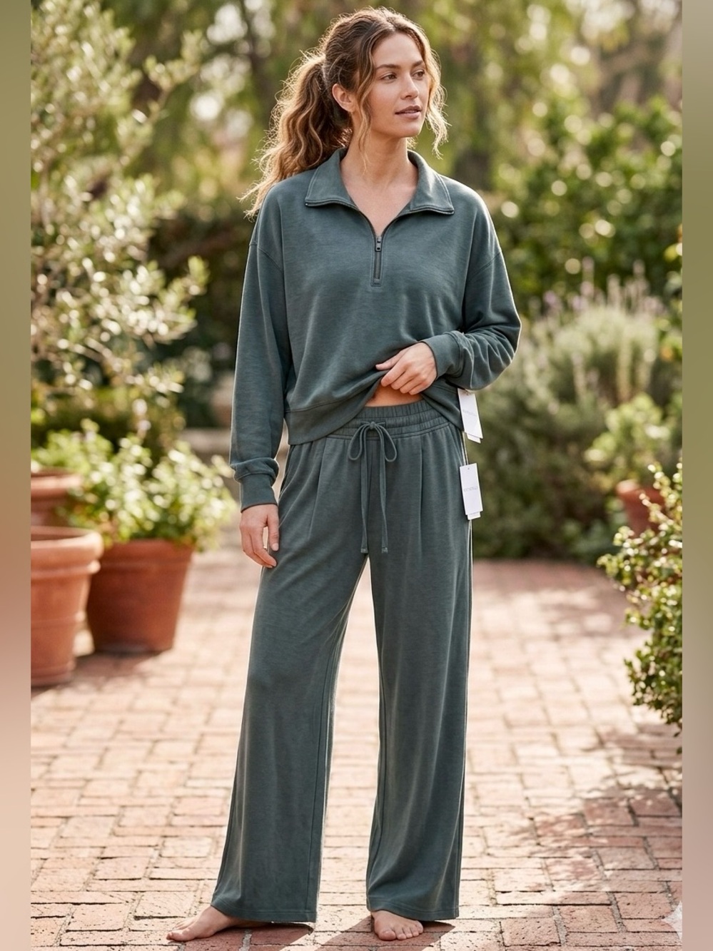 Beyond Yoga Luxe Sandwash 2-Piece Set Half Zip Pullover Wide Leg Pant - Medium